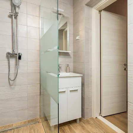 Wine House & Marceta Apartment Fazana